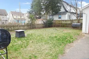 348 Lakeview Ave, Clifton, NJ 07011 - Photo 10