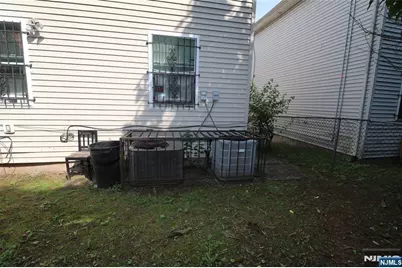 63-65 Milford Avenue, Newark, NJ 07108 - Photo 14