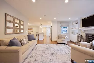 18 Marguerite Lane, Montville Township, NJ 07082 - Photo 4