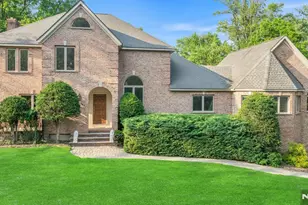 587 High Mountain Rd, Franklin Lakes, NJ 07417 - Photo 2