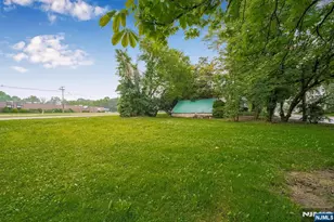 53 Fairfield Rd, Fairfield, NJ 07004 - Photo 8