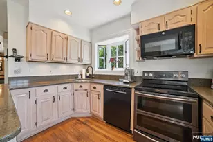 97 Mt Prospect Ave, Verona, NJ 07044 - Photo 12