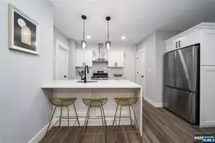 525 Argyle, Orange, NJ 07050 - Photo 2