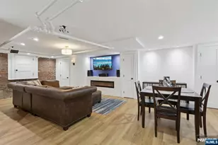 341 Parker St, Newark, NJ 07104 - Photo 32