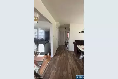 59 Susan Court, Clifton, NJ 07012 - Photo 4