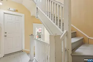 787 S 17th St, Newark, NJ 07103 - Photo 30
