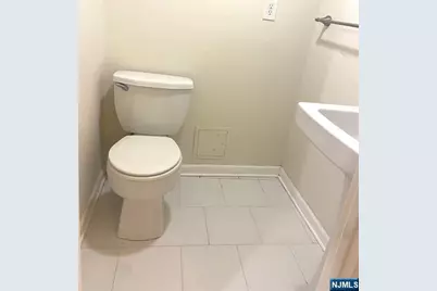 162 Union Place, Ridgefield Park, NJ 07660 - Photo 14