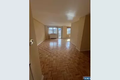 7100 Jfk Blvd E 2N #2N, Guttenberg, NJ 07093 - Photo 10