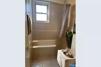 7100 Jfk Blvd E 2N #2N, Guttenberg, NJ 07093 - Photo 28