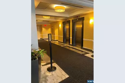 2100 Linwood 22T #22T, Fort Lee, NJ 07024 - Photo 10