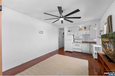400 Deal Lake Drive 7H &amp; 7G #7H &amp; 7G, Asbury Park, NJ 07712 - Photo 30