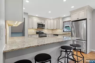 7 Faber Place, Nutley, NJ 07110 - Photo 10