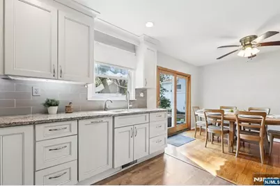636 Concord Road, Ridgewood, NJ 07450 - Photo 8