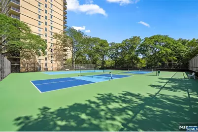 2200 N Central Road 12F #12F, Fort Lee, NJ 07024 - Photo 24