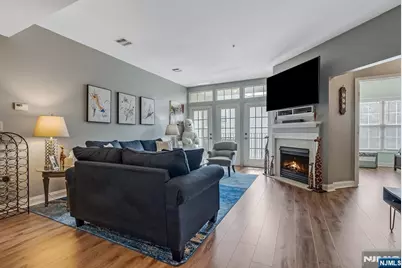 8205 Harcourt Road 8205 #8205, Clifton, NJ 07013 - Photo 10