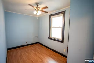 325 Valley Brook Ave, Lyndhurst Township, NJ 07071 - Photo 28
