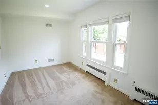 325 Valley Brook Ave, Lyndhurst Township, NJ 07071 - Photo 44