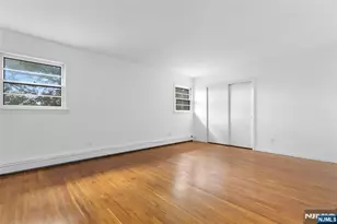 11 Loyola Pl, Oakland, NJ 07436 - Photo 24