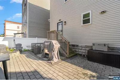 122 4th Avenue, East Orange, NJ 07017 - Photo 36