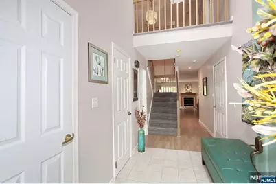 609 Glasmere Road 609 #609, Mahwah, NJ 07430 - Photo 4