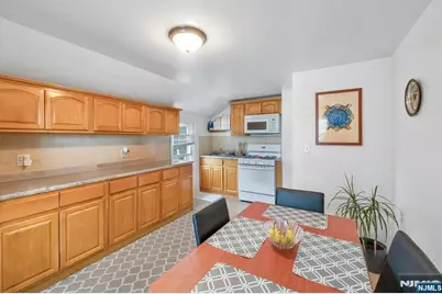 14 James Court, Lodi, NJ 07644 - Photo 16