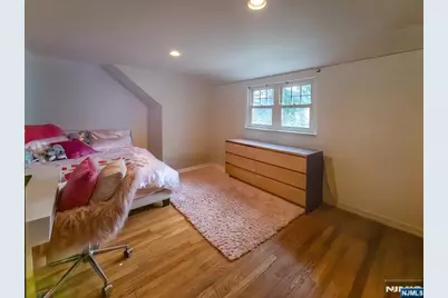 19 Bedford Road, Dumont, NJ 07628 - Photo 24