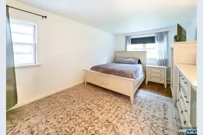 19 Bedford Road, Dumont, NJ 07628 - Photo 12