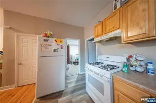 338340 Ellison St, Paterson, NJ 07501 - Photo 4