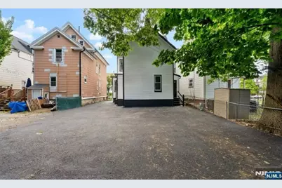 104 Hollywood Avenue, East Orange, NJ 07018 - Photo 36
