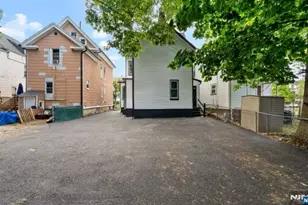 104 Hollywood Ave, East Orange, NJ 07018 - Photo 36