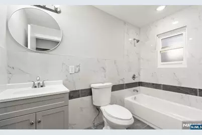 104 Hollywood Avenue, East Orange, NJ 07018 - Photo 18