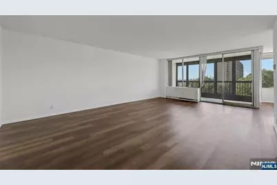 5 Horizon Road #503, Fort Lee, NJ 07024 - Photo 8