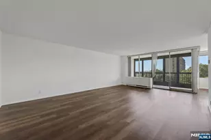 5 Horizon Rd, Fort Lee, NJ 07024 - Photo 8