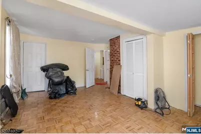 27 Donaldson Avenue, Rutherford, NJ 07070 - Photo 12