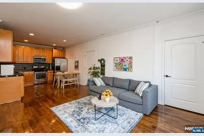 22 Sylvan Street 3B #3B, Rutherford, NJ 07070 - Photo 6