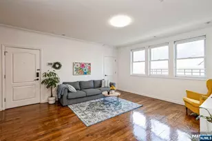 22 Sylvan Street 3B, Rutherford, NJ 07070 - Photo 4