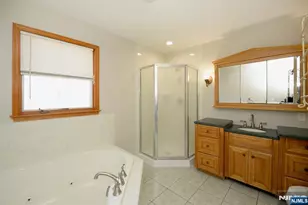 28 Zazzetti St, Waldwick, NJ 07463 - Photo 22