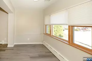 28 Zazzetti St, Waldwick, NJ 07463 - Photo 4