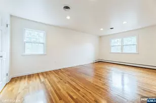275 Taft Ct, Paramus, NJ 07652 - Photo 34