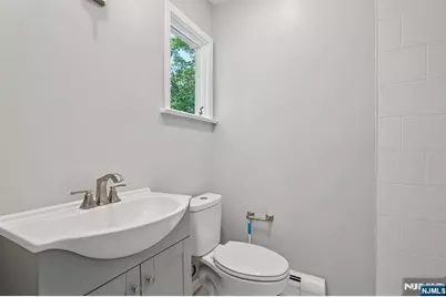 711 Indian Road, Wayne, NJ 07470 - Photo 20