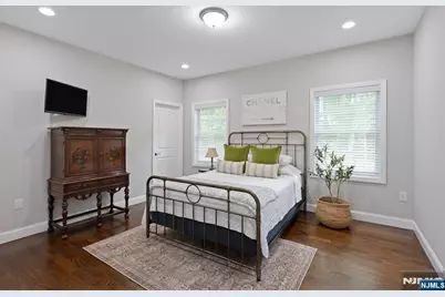 214 Zabriskie Place, River Edge, NJ 07661 - Photo 26