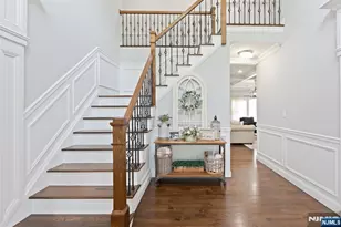 214 Zabriskie Pl, River Edge, NJ 07661 - Photo 2