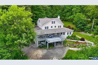 161 Otterhole Road, West Milford, NJ 07480 - Photo 2