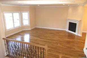 811 Edgewood Ln B, Fort Lee, NJ 07024 - Photo 4