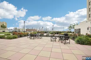 4 Beacon Way 900, Jersey City, NJ 07304 - Photo 18