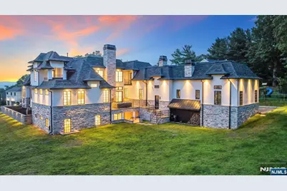 12A Hamilton Drive West, North Caldwell, NJ 07006 - Photo 2