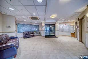 189 Forest Ave 409, Paramus, NJ 07652 - Photo 2