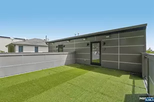 746 Undercliff Ave A, Edgewater, NJ 07020 - Photo 42