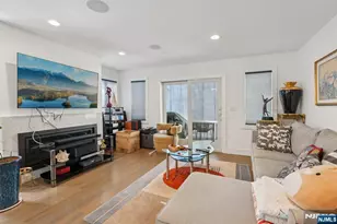 746 Undercliff Ave A, Edgewater, NJ 07020 - Photo 4