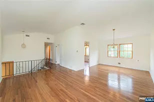 11 Kimberly Pl, Wayne, NJ 07470 - Photo 4